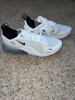 Men’s Nike Air Max 270